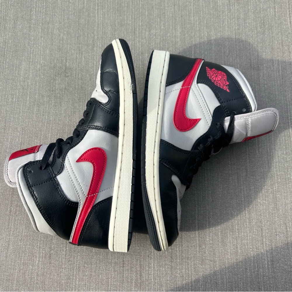 Nike Air Jordan’s 1 Mid Black Gym Red College Grey Sneakers BQ6472-060 Womens 7 - Picture 7 of 16